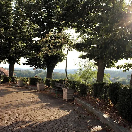 In Guest - La Culla Tra I Vigneti - Stanza Grazzano Badoglio